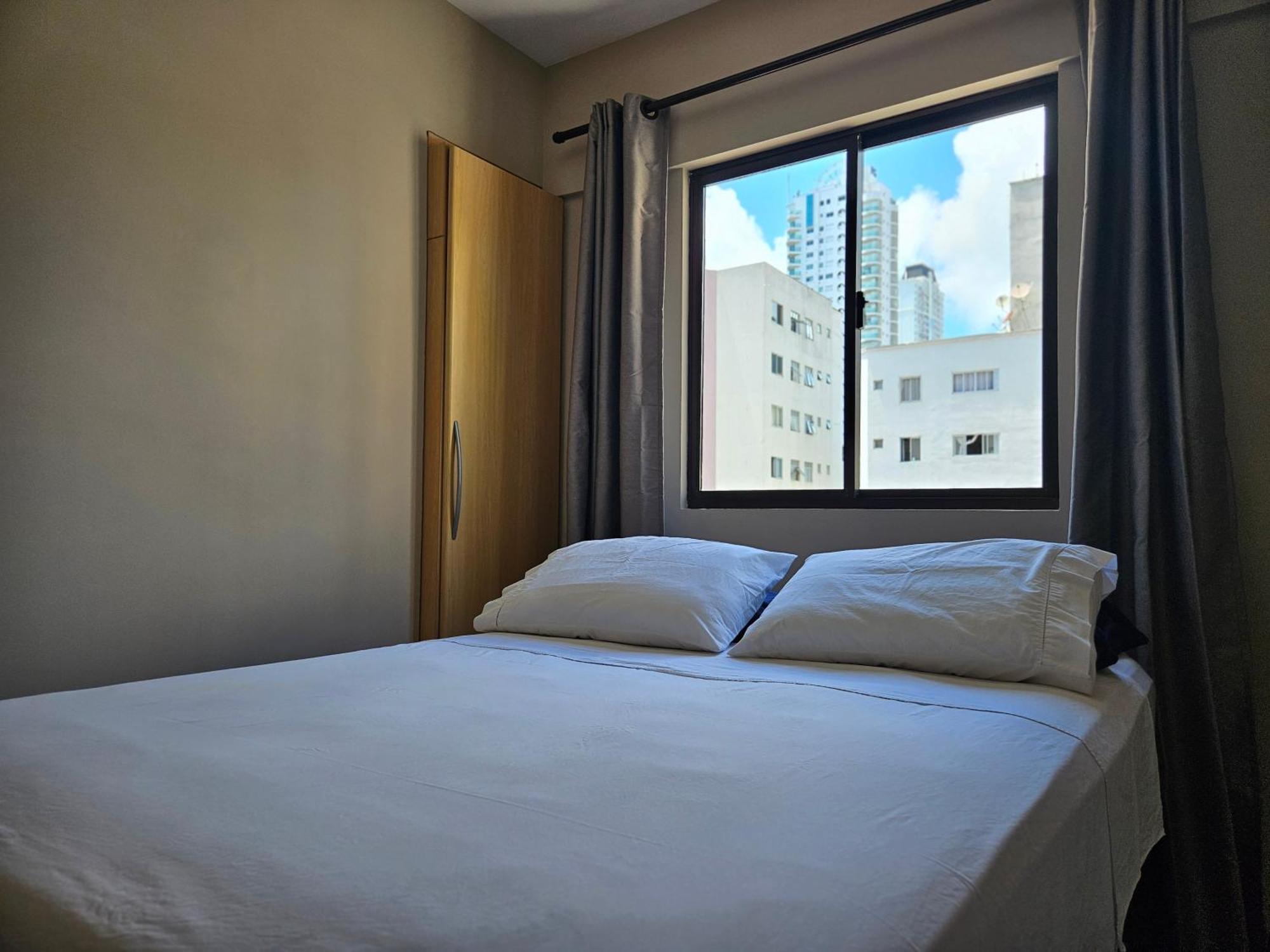 2 Quartos A 200Mts Praia Central, Garagem, Churrasqueira, Wi-Fi 90 Mbps, Pet Friendly บัลเนอาริโอ กังโบริว ภายนอก รูปภาพ