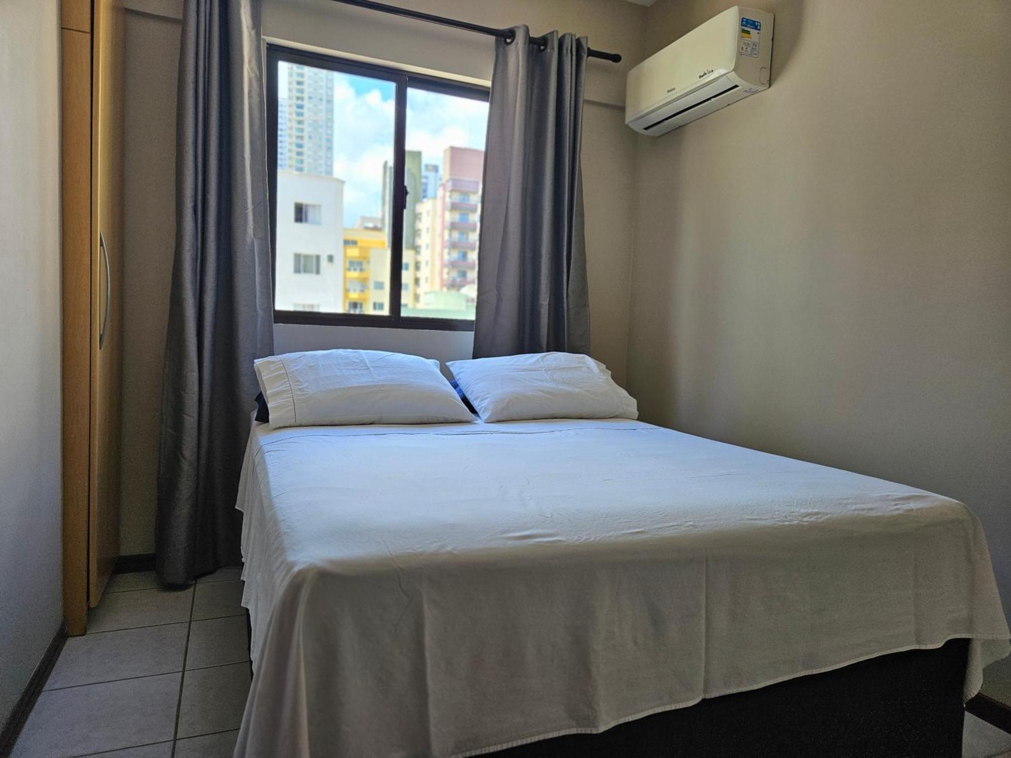 2 Quartos A 200Mts Praia Central, Garagem, Churrasqueira, Wi-Fi 90 Mbps, Pet Friendly บัลเนอาริโอ กังโบริว ภายนอก รูปภาพ