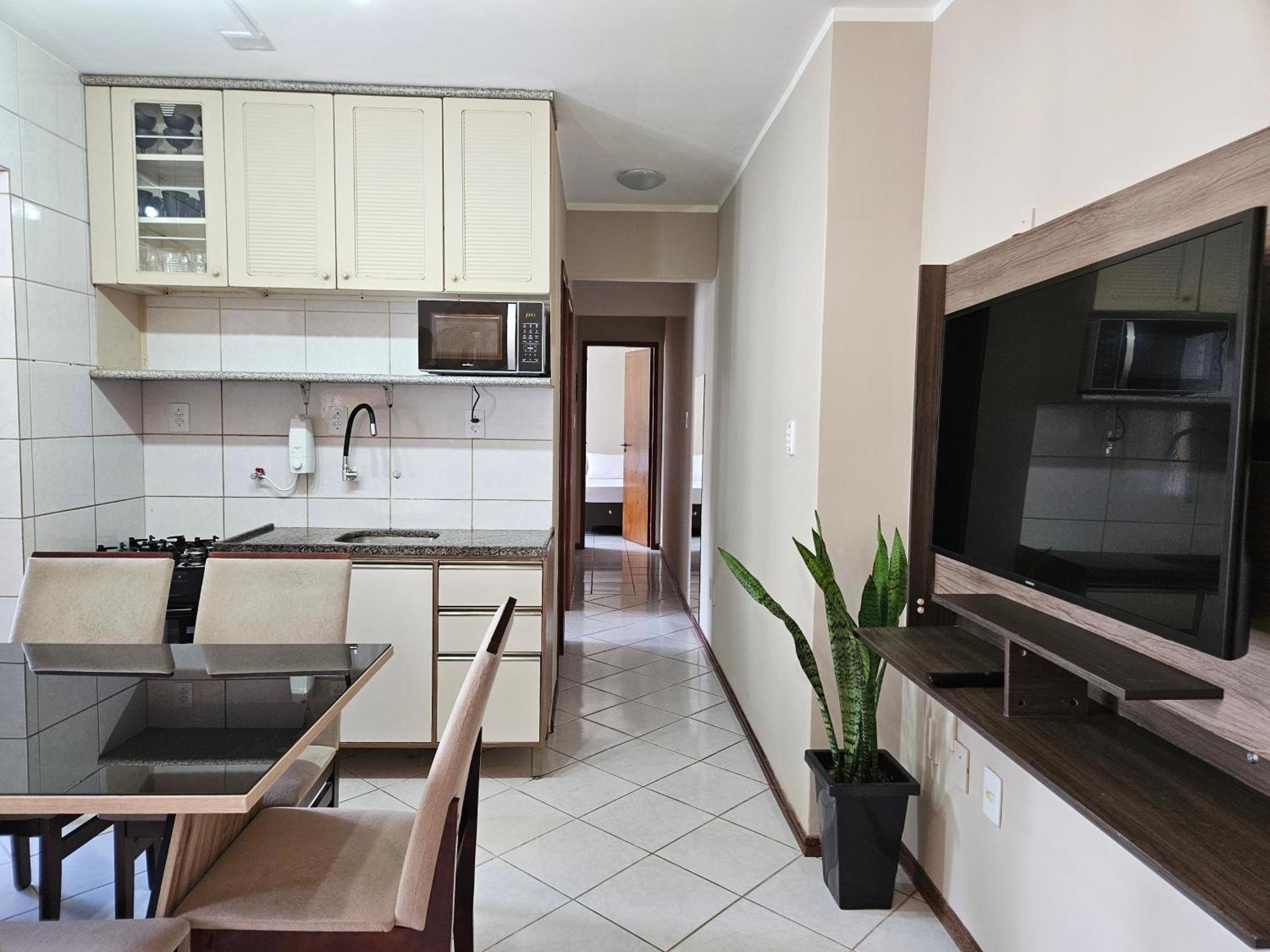 2 Quartos A 200Mts Praia Central, Garagem, Churrasqueira, Wi-Fi 90 Mbps, Pet Friendly บัลเนอาริโอ กังโบริว ภายนอก รูปภาพ