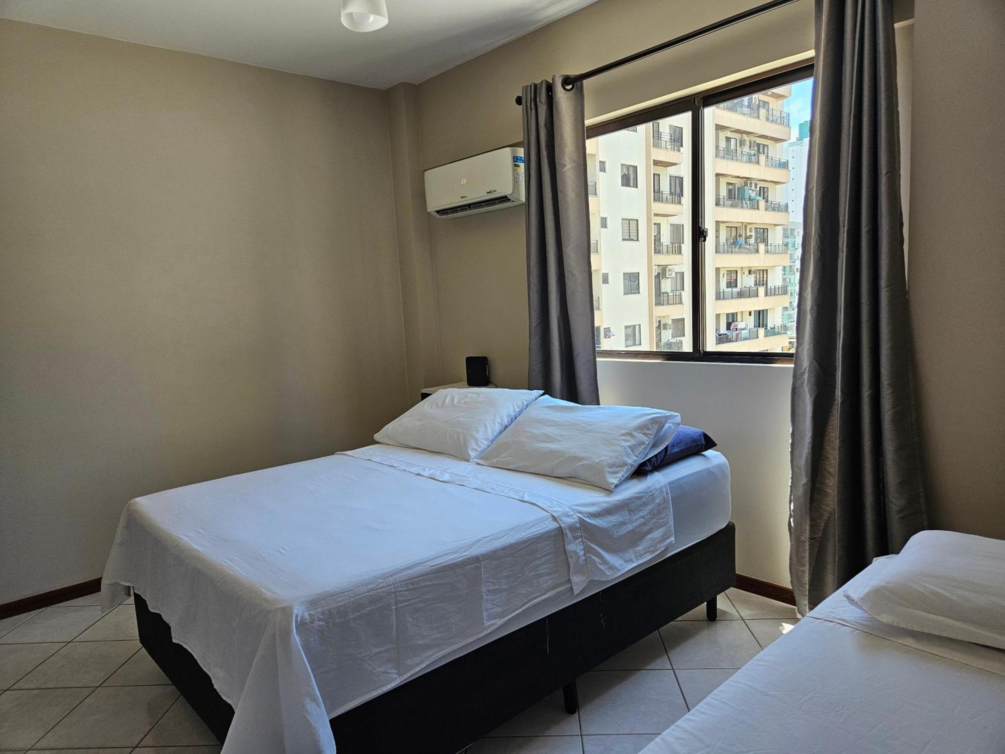 2 Quartos A 200Mts Praia Central, Garagem, Churrasqueira, Wi-Fi 90 Mbps, Pet Friendly บัลเนอาริโอ กังโบริว ภายนอก รูปภาพ