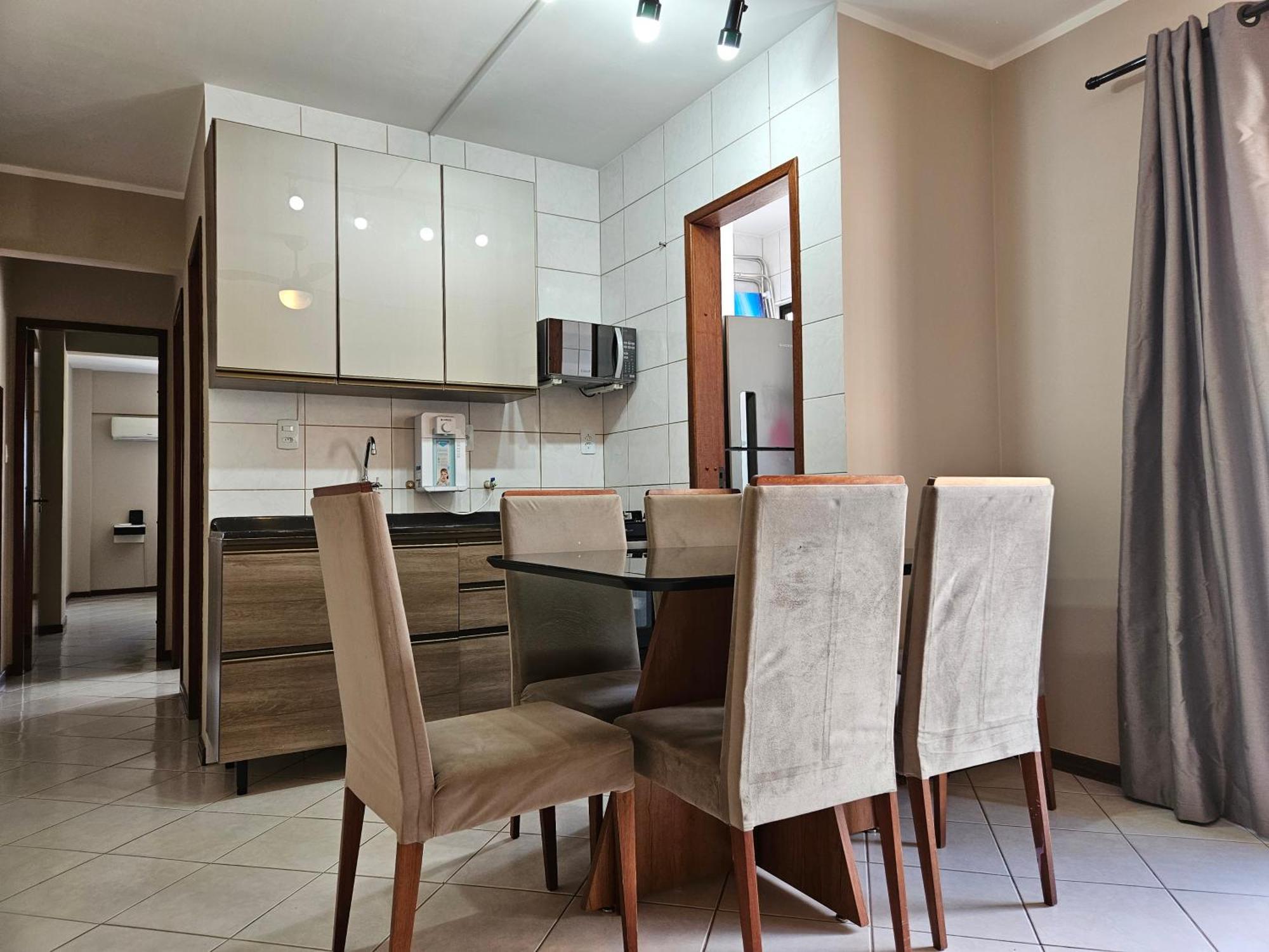 2 Quartos A 200Mts Praia Central, Garagem, Churrasqueira, Wi-Fi 90 Mbps, Pet Friendly บัลเนอาริโอ กังโบริว ภายนอก รูปภาพ