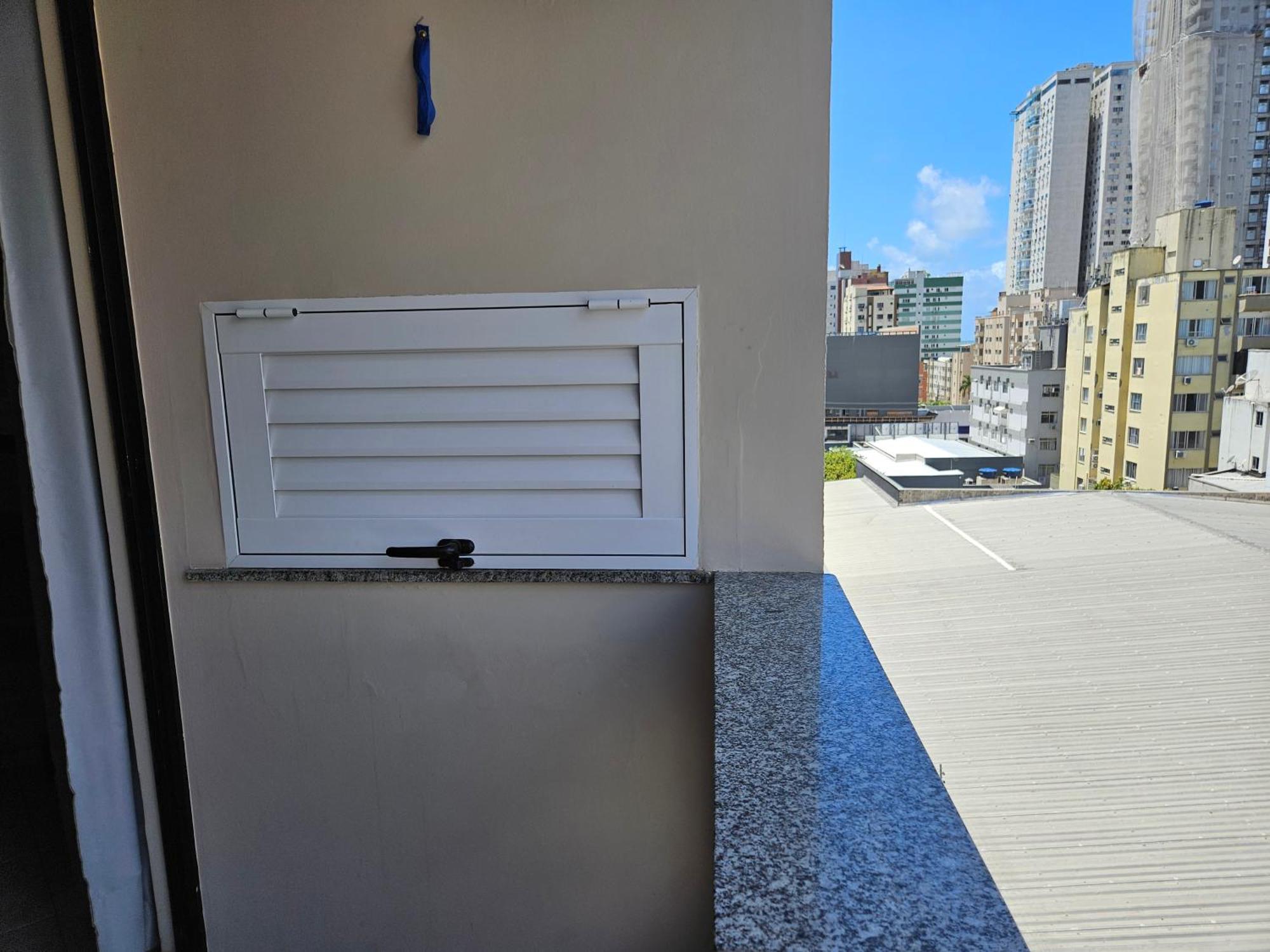 2 Quartos A 200Mts Praia Central, Garagem, Churrasqueira, Wi-Fi 90 Mbps, Pet Friendly บัลเนอาริโอ กังโบริว ภายนอก รูปภาพ