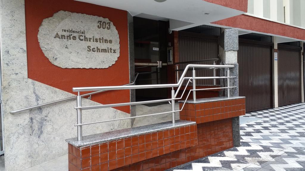 2 Quartos A 200Mts Praia Central, Garagem, Churrasqueira, Wi-Fi 90 Mbps, Pet Friendly บัลเนอาริโอ กังโบริว ภายนอก รูปภาพ